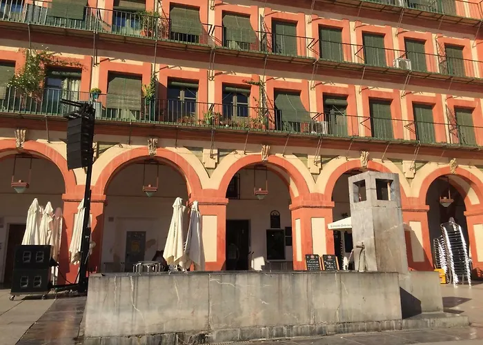 Plaza De La Corredera Apartment