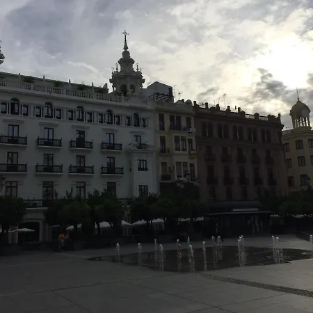 Plaza De La Corredera Apartmán *
